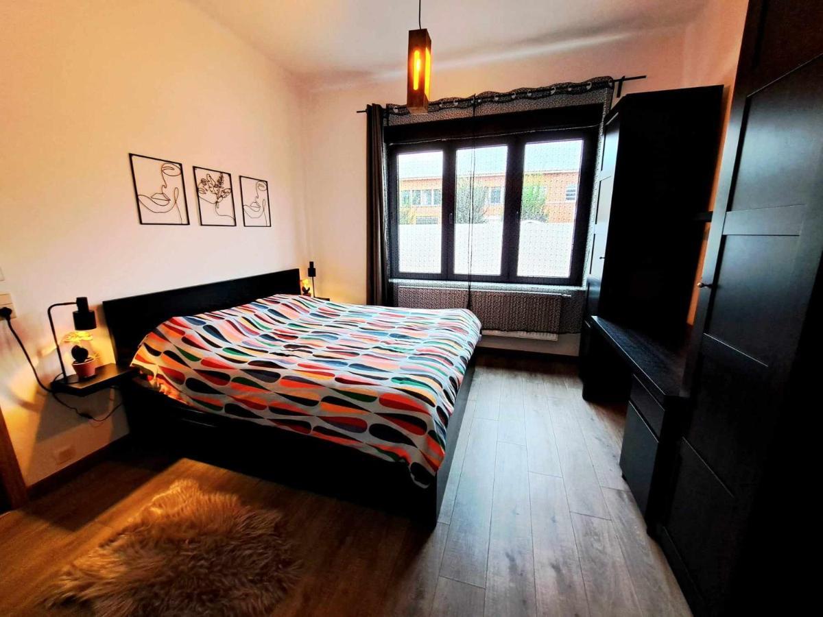 Petite Chambre Dans Une Jolie Colocation Liège Exterior foto