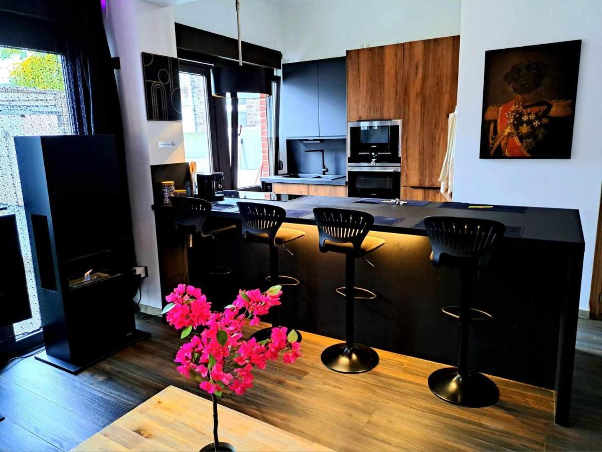 Petite Chambre Dans Une Jolie Colocation Liège Exterior foto